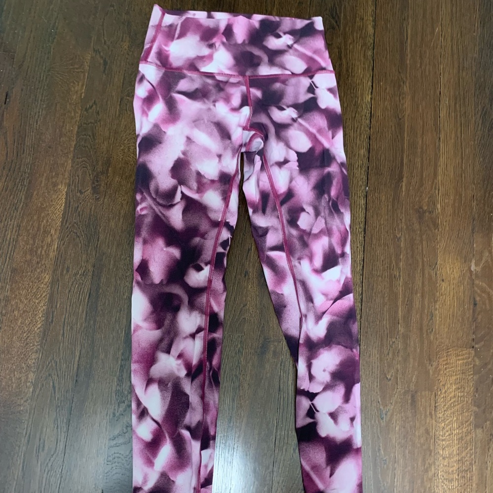Lululemon wunder under high rise 28” size 4